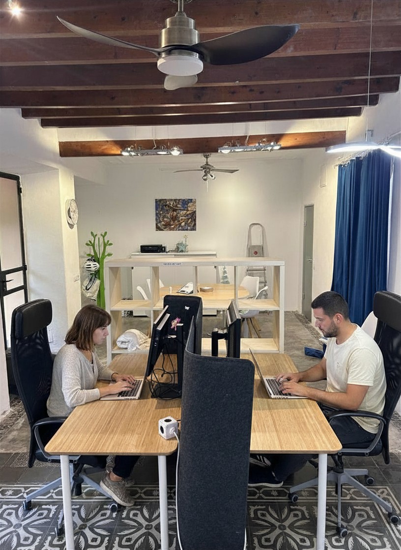 rayaworx coworking mallorca workspace 9zu16